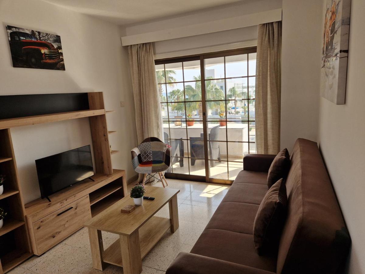 La Veranda Sea View Apartment Larnaka