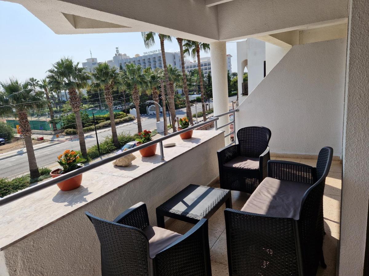 La Veranda Sea View Apartment *