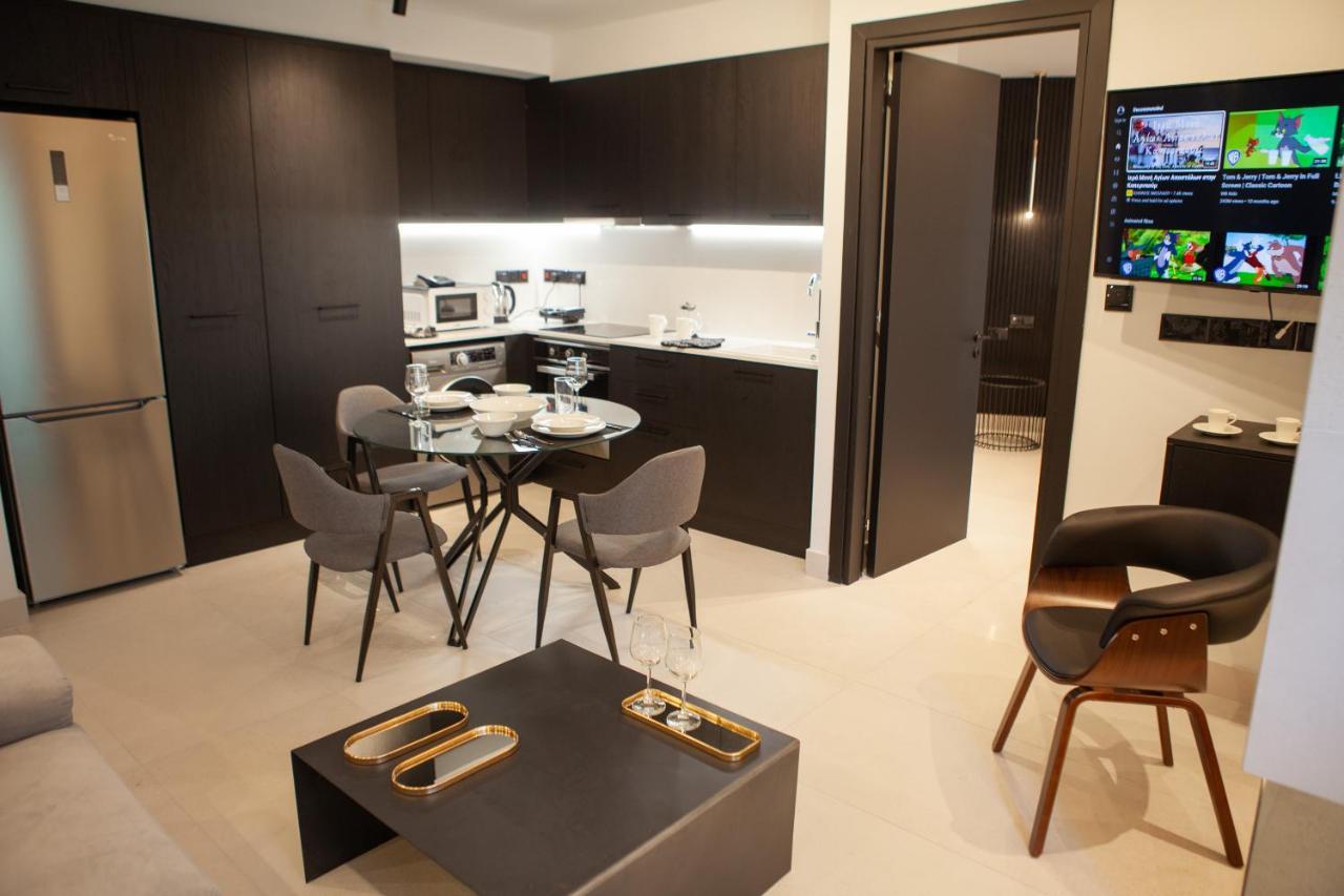 Căn hộ Raam Luxury *