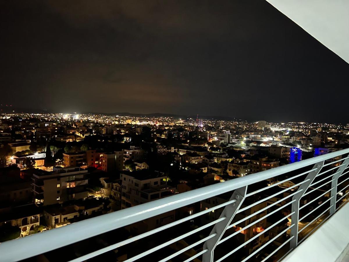 Olympus Penthouse 360 View *