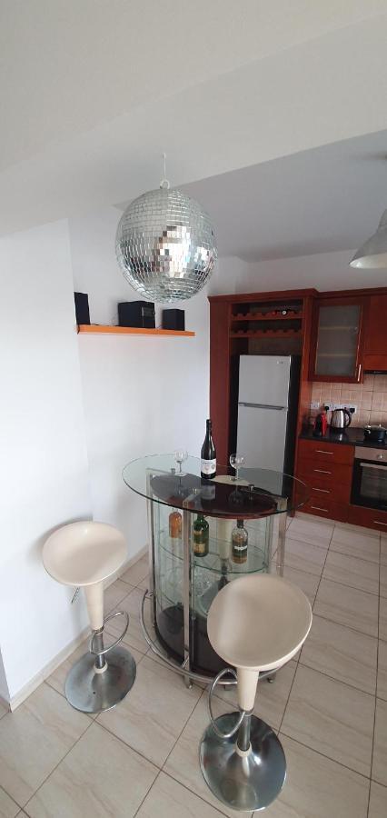 Vasilas #2 Apartamento *