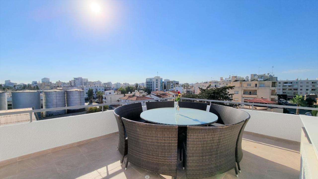 With 360° Balcony And Direct Sea And Harbour View! Larnaca