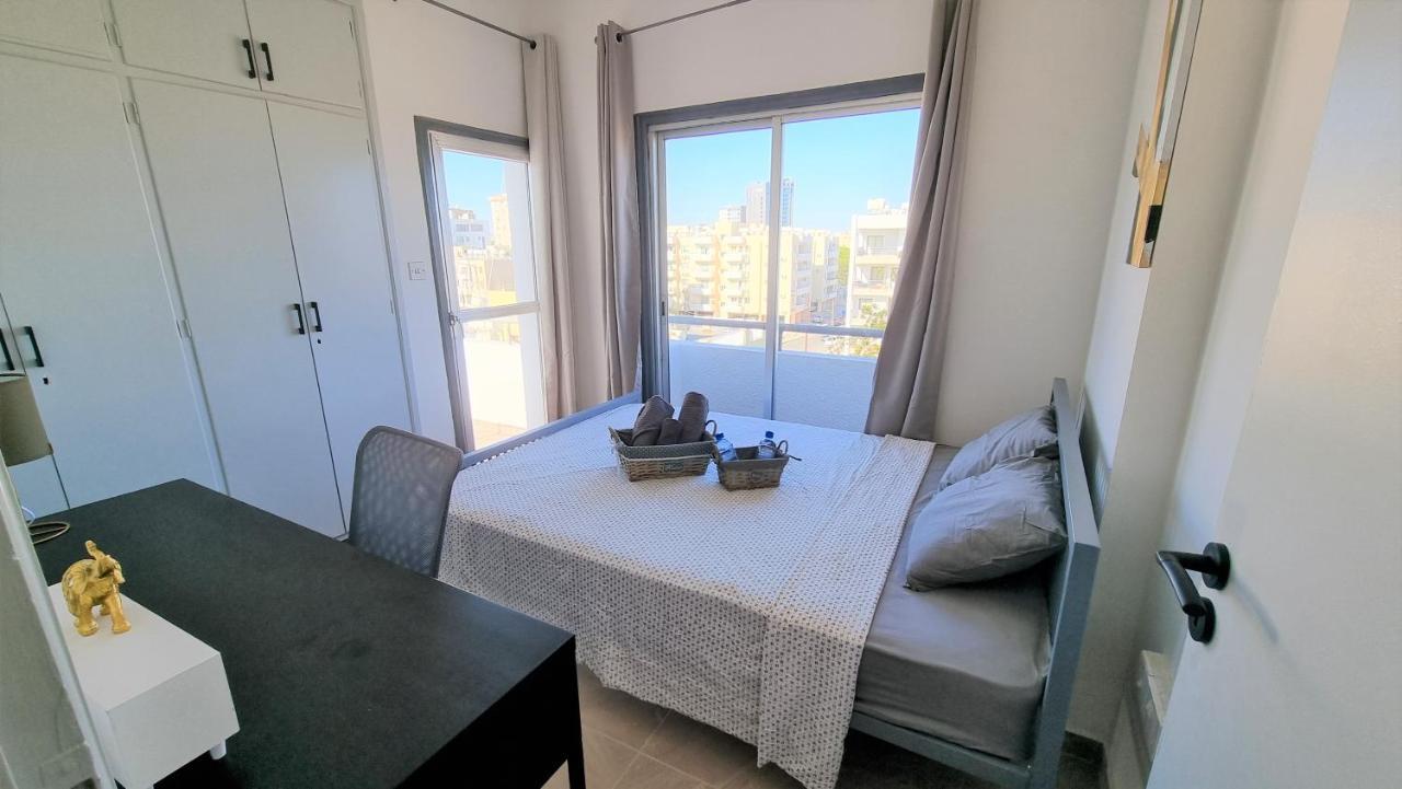 With 360° Balcony And Direct Sea And Harbour View! Larnaca