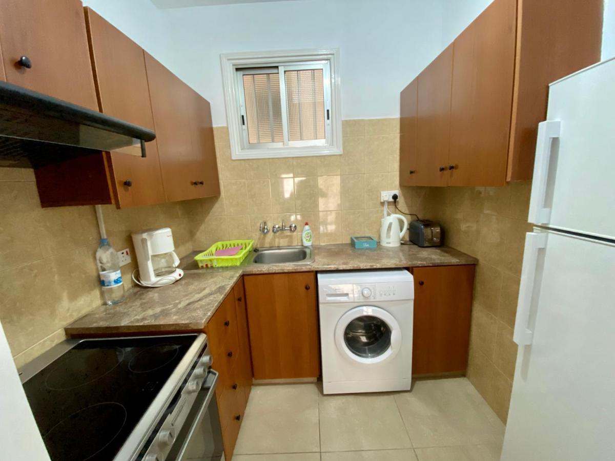 Kontheo Elli Ground Apt 2 Near The Beach * Larnaca