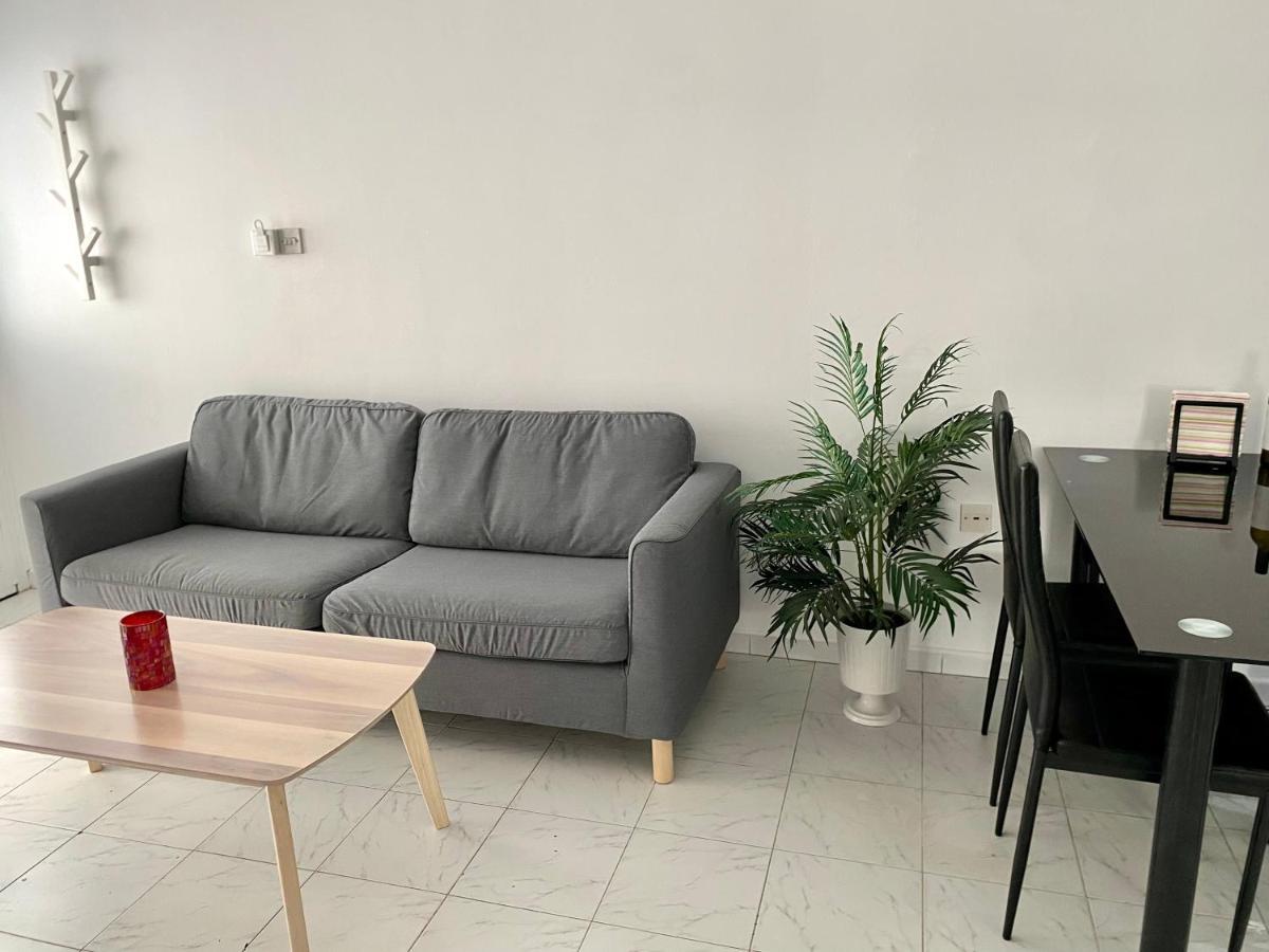 Kontheo Elli Ground Apt 2 Near The Beach * Larnaca