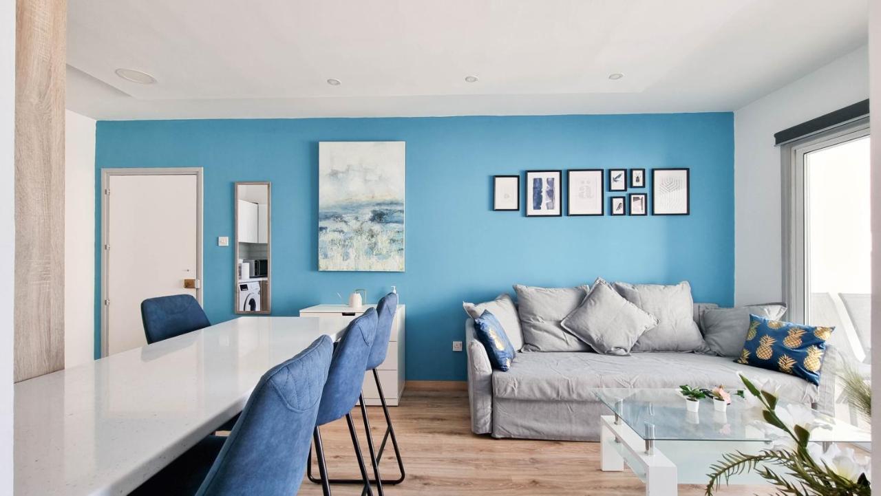 Apartment Modern Retreat: 2br Stylish With Comfy Rooms! Smart Tv With 200mbps Internet *