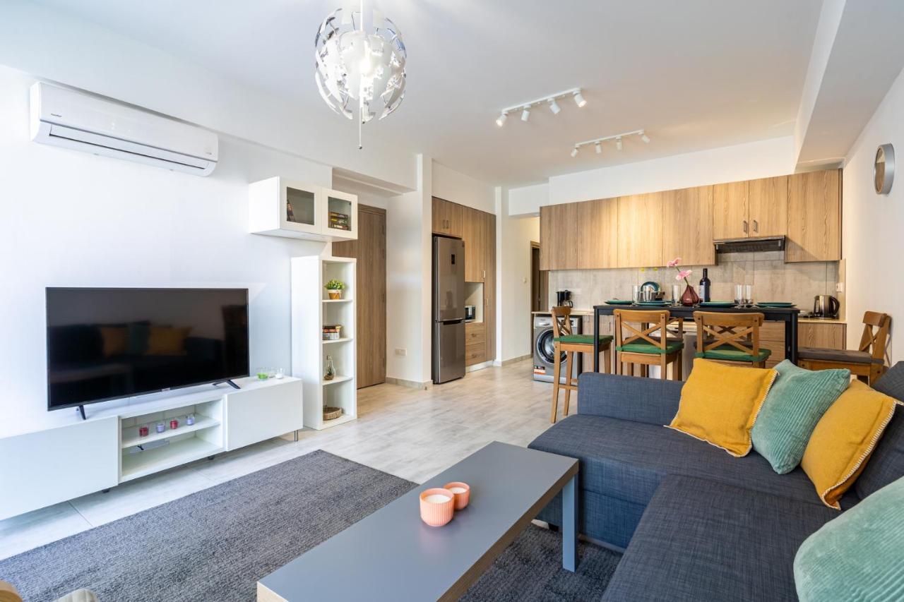 Apartment Crystal 2-bedroom In *