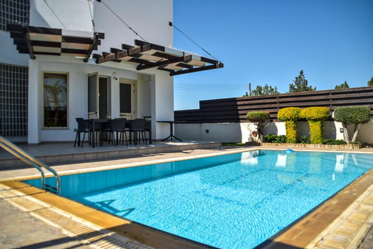 Villa Ilios *