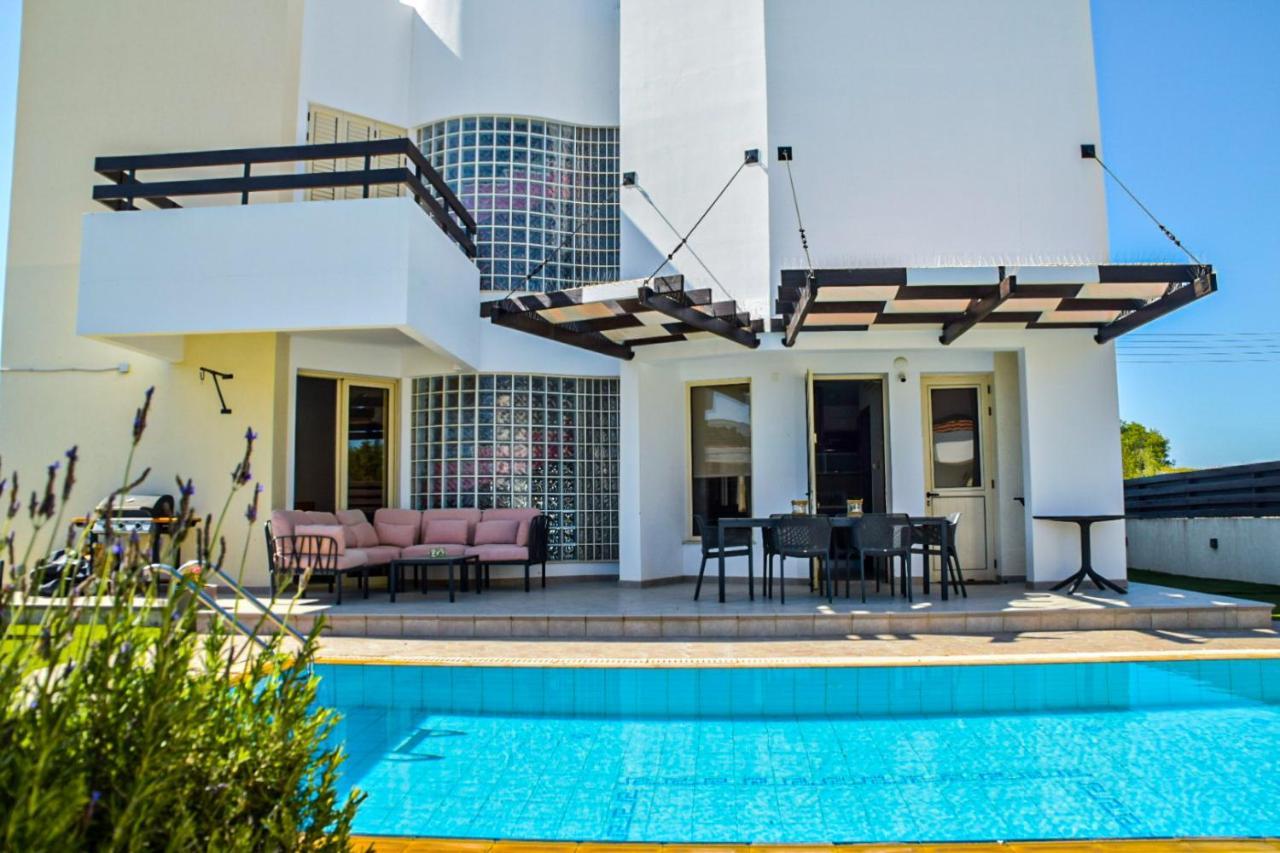 Ilios Larnaca