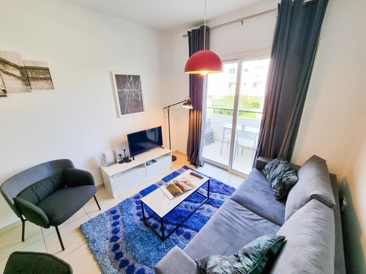 Seaside Heaven With Pool Apartment *