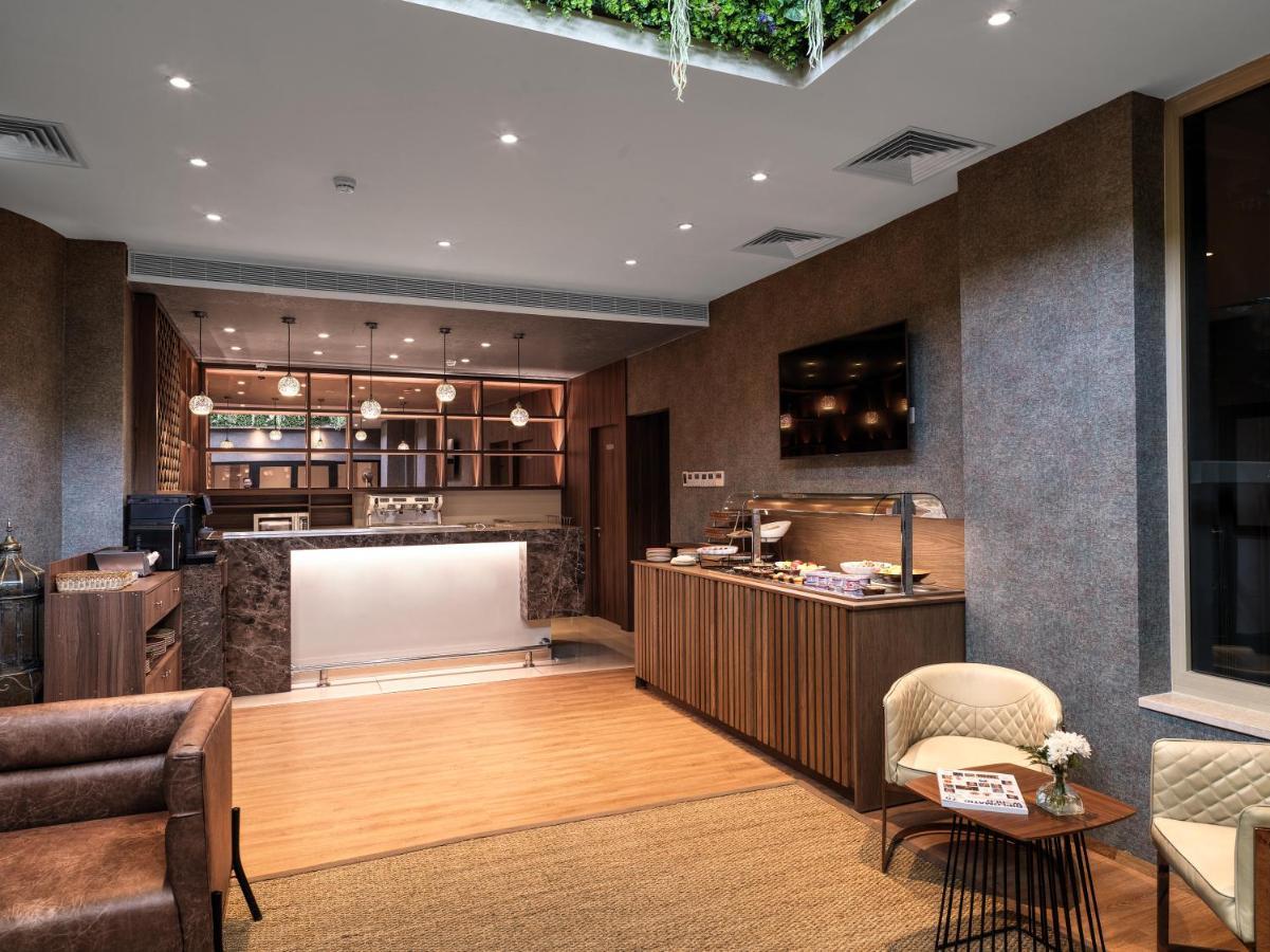 Leonardo Boutique Hotel 4*