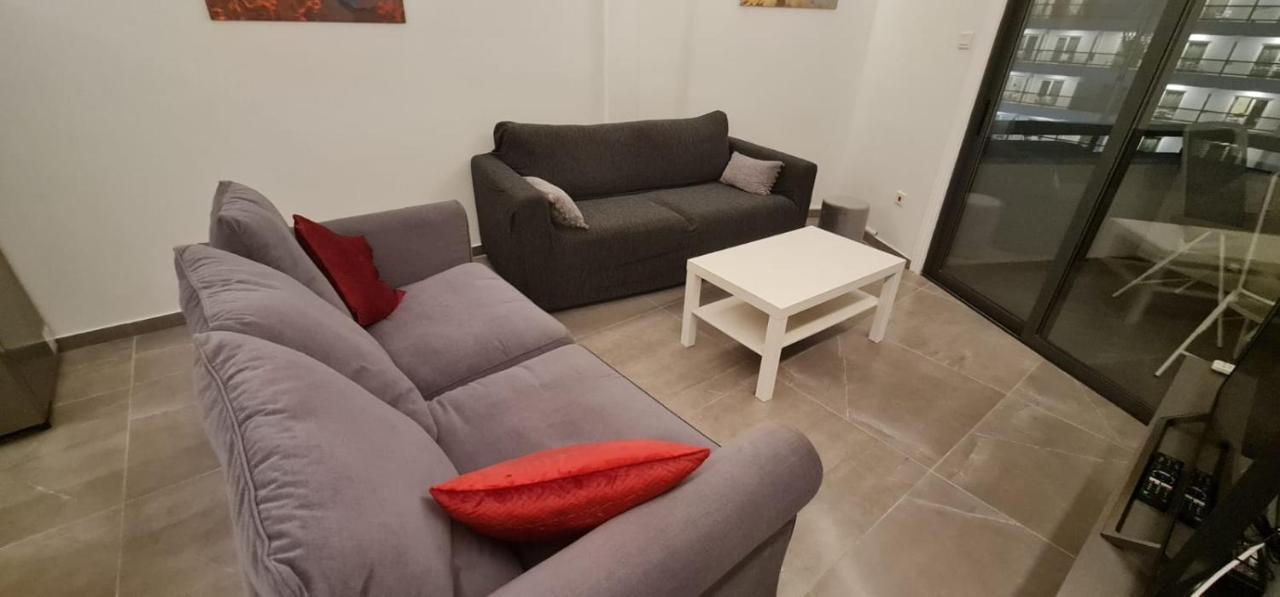 Apartment Prime Beachfront On Finikoudes