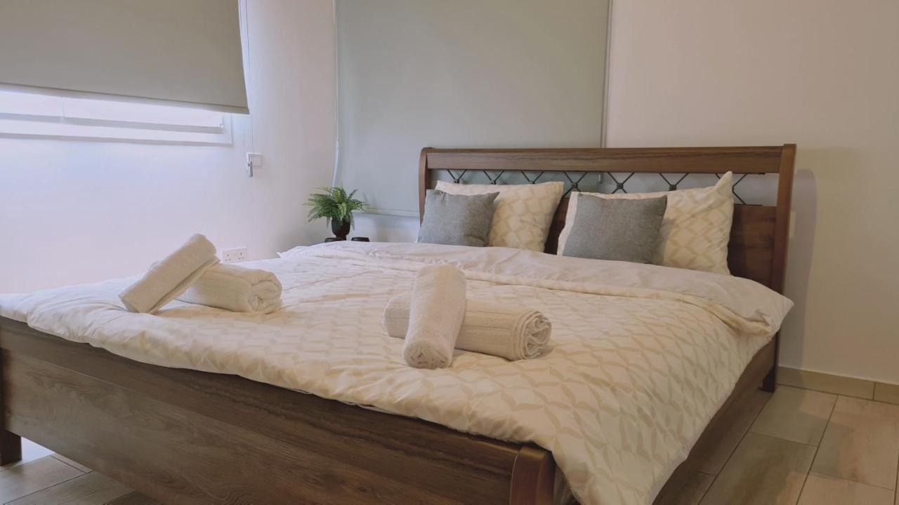 Novel Apartment Larnaca