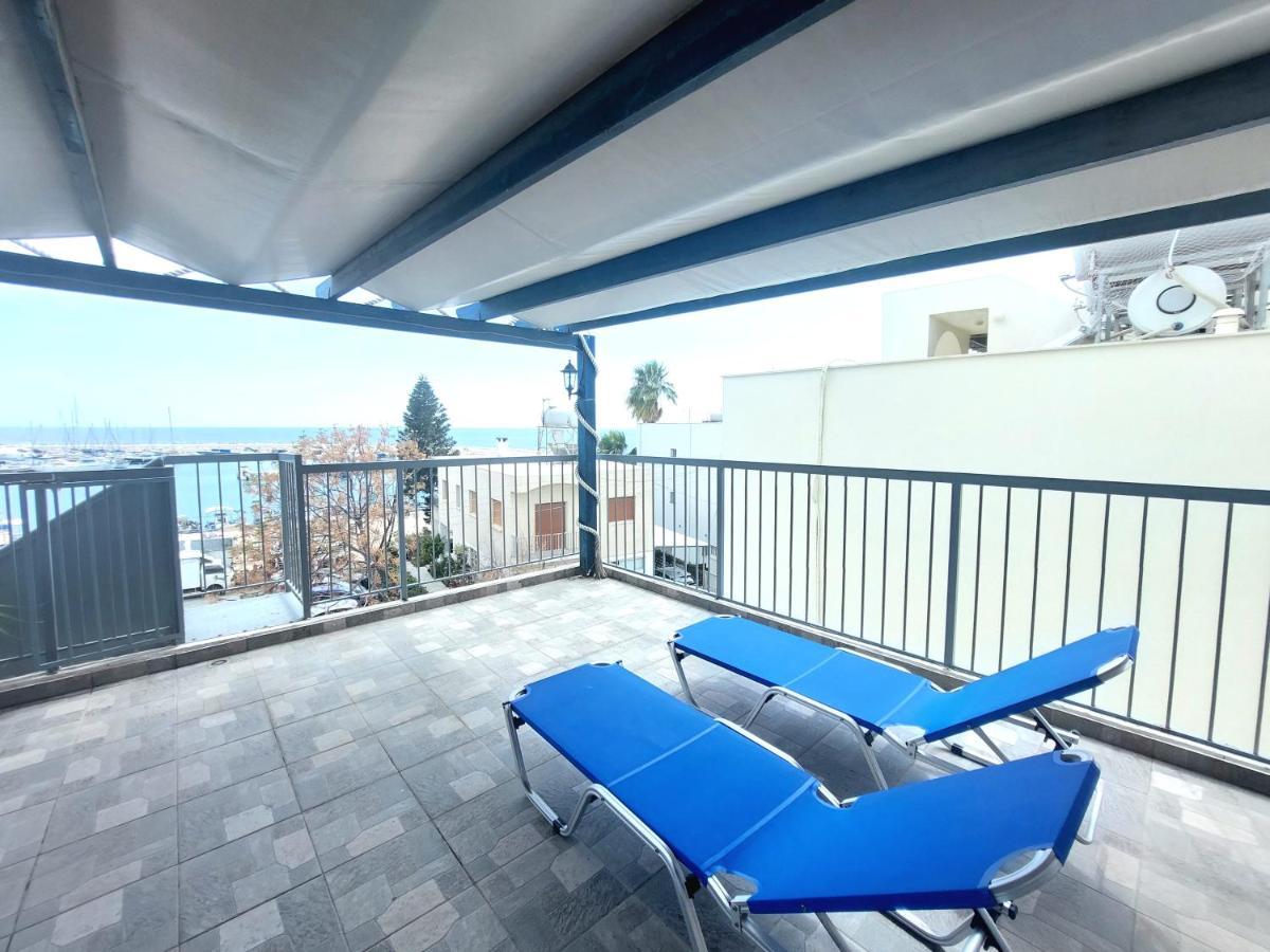 Penthouse With Roof Garden In Zygi Village Marina Holiday home Larnaca