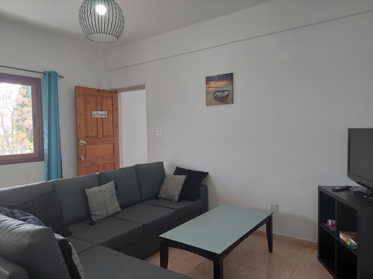 Penthouse With Roof Garden In Zygi Village Marina Holiday home Larnaca