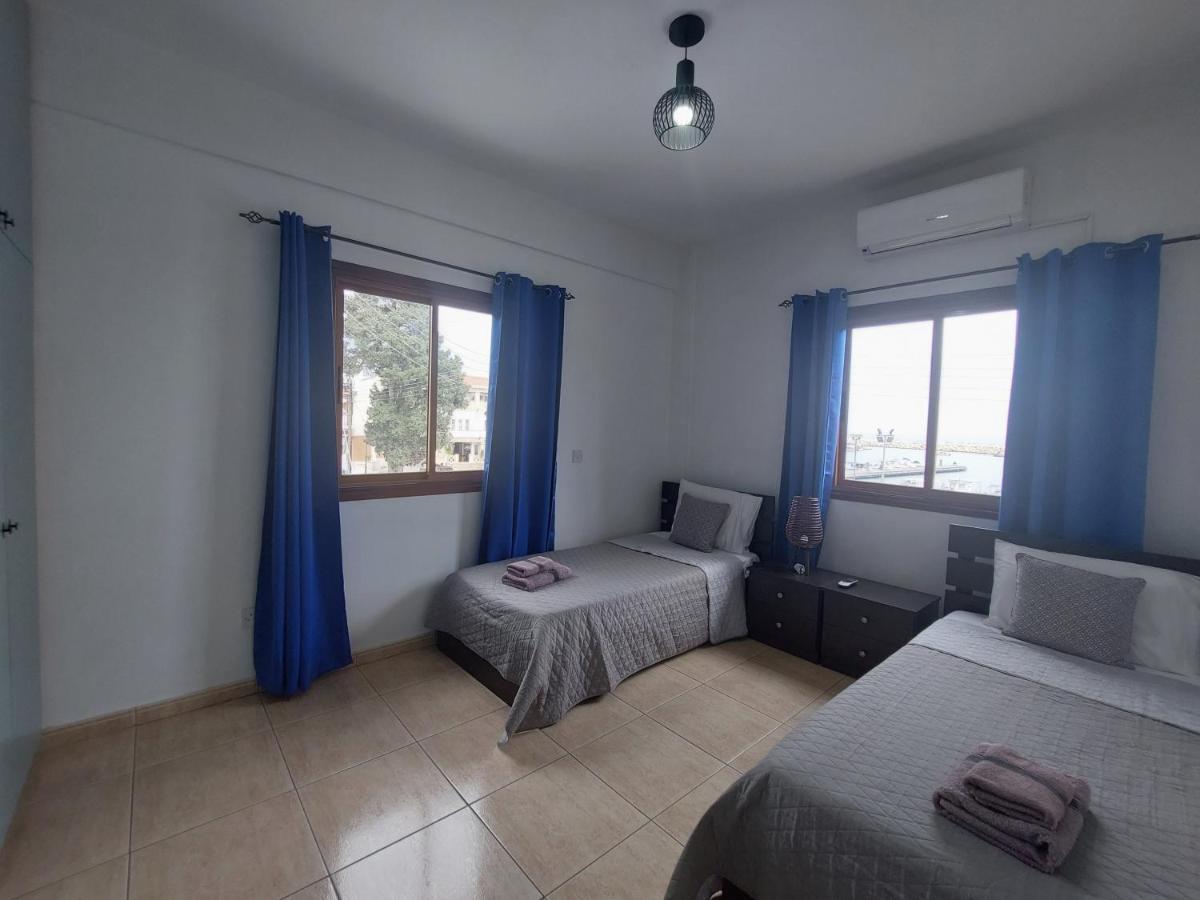 Penthouse With Roof Garden In Zygi Village Marina Holiday home *