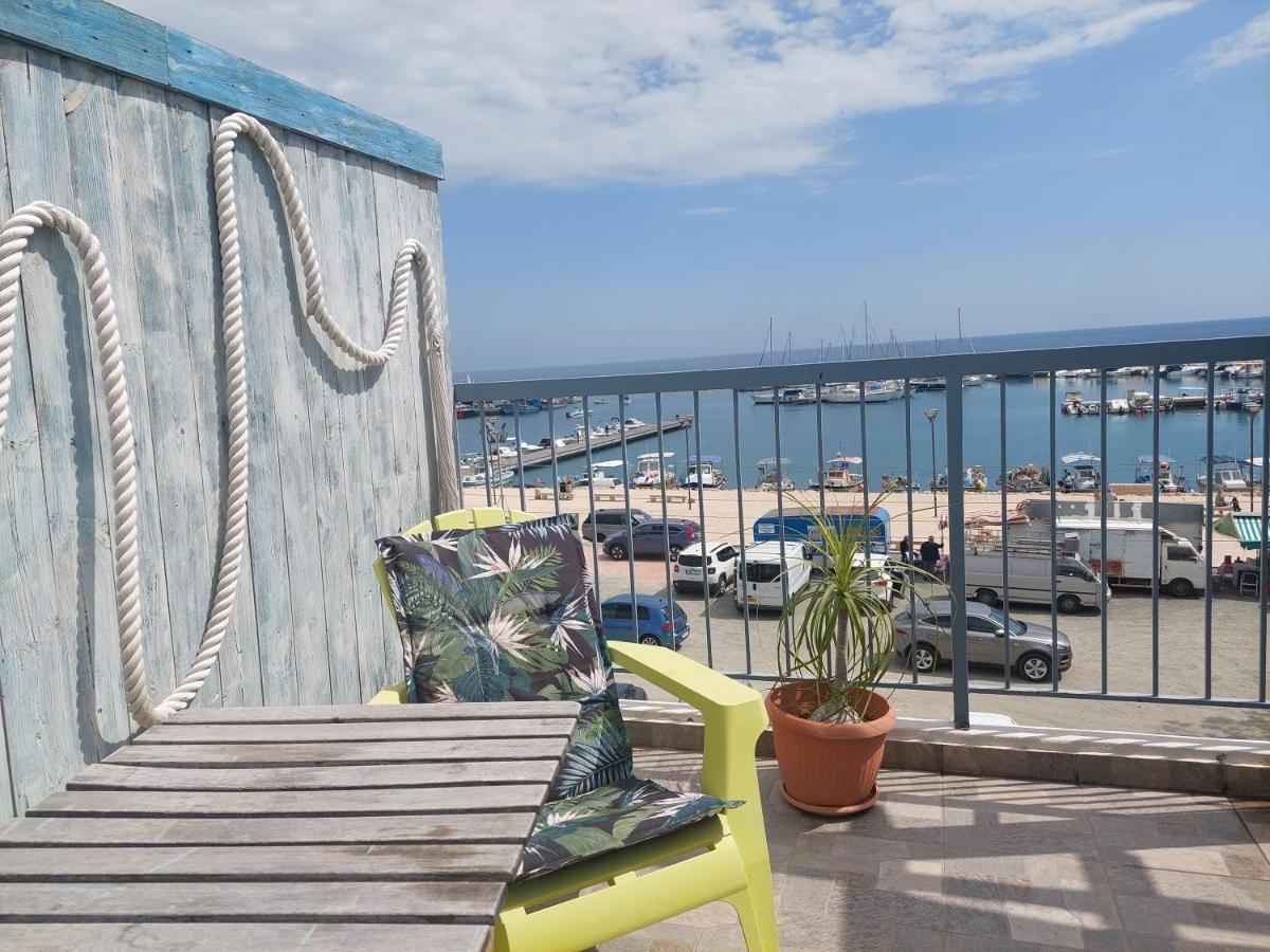Holiday home Penthouse With Roof Garden In Zygi Village Marina
