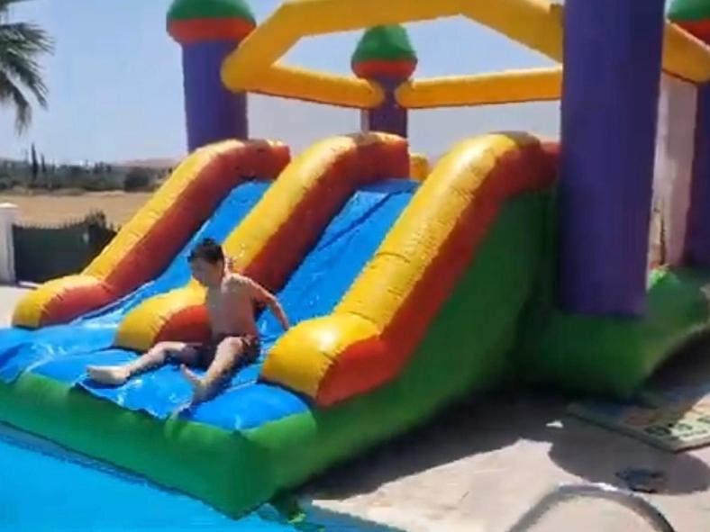 Mansion Ideal For 3 Families Or Biệt thự Larnaca