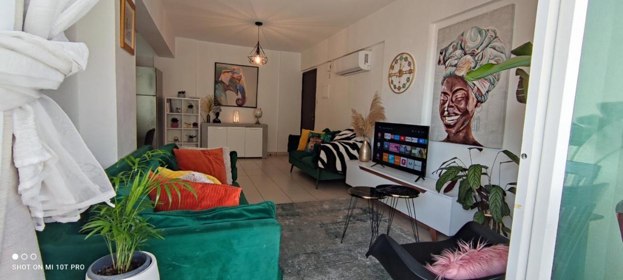 Apartment Seaview Harmony Larnaca
