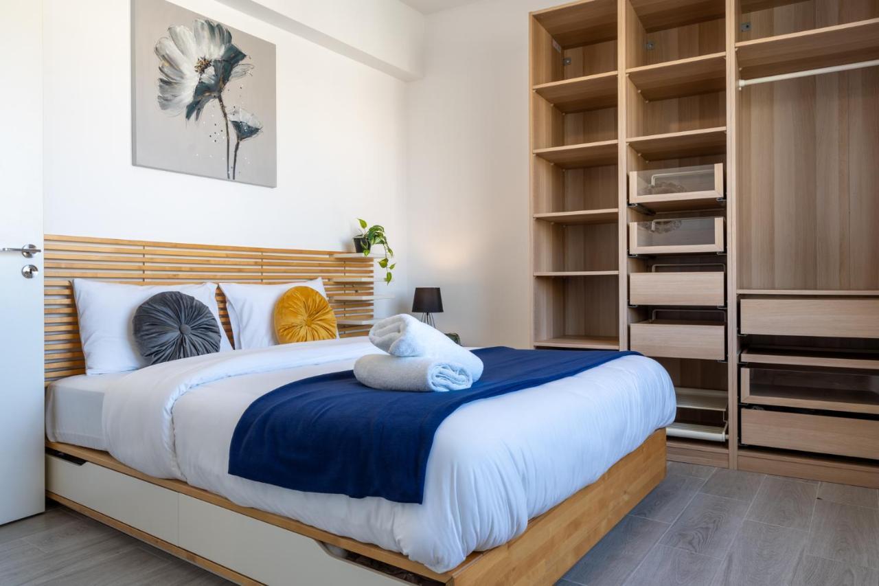 Honey 1-bedroom In Apartment
