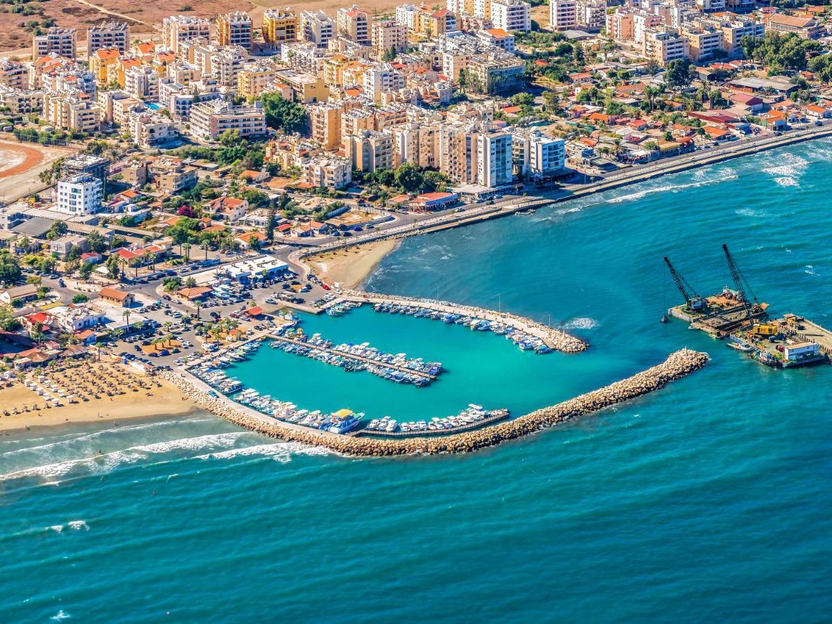 Apartment Sanders Crystal Larnaca