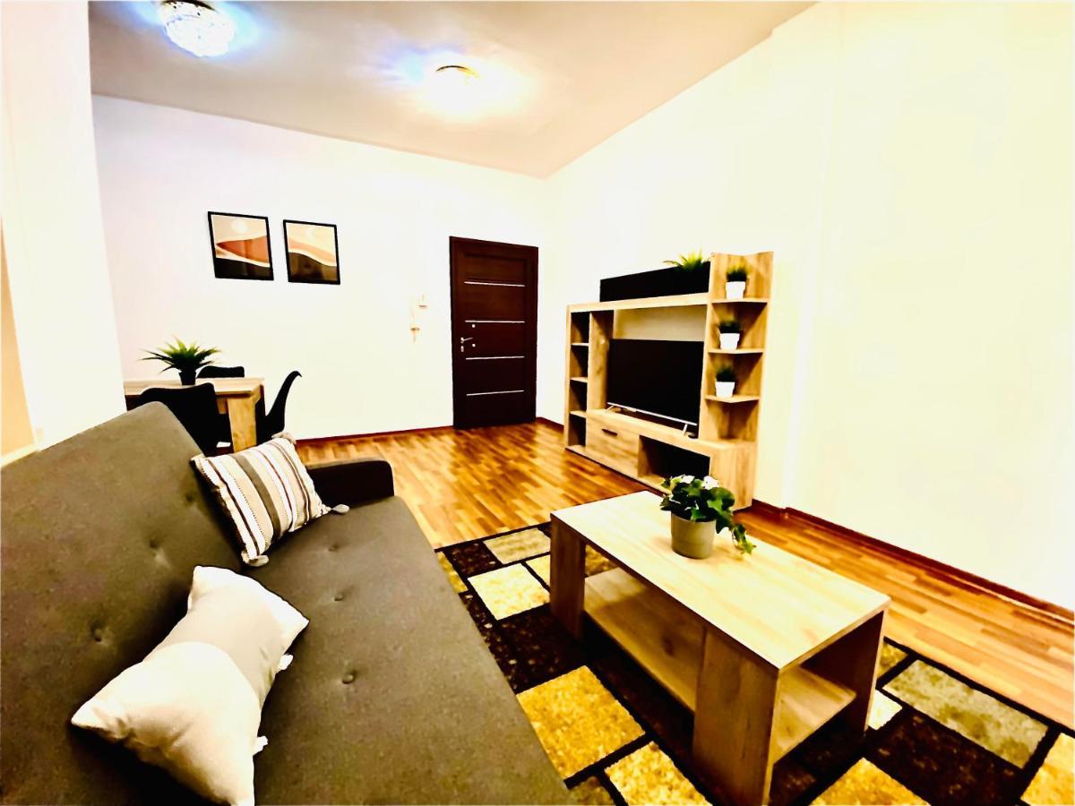 Apartment Chadi