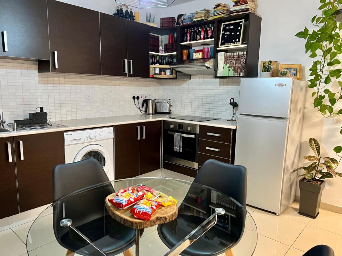 Fat Cow 103 Apartment Larnaca
