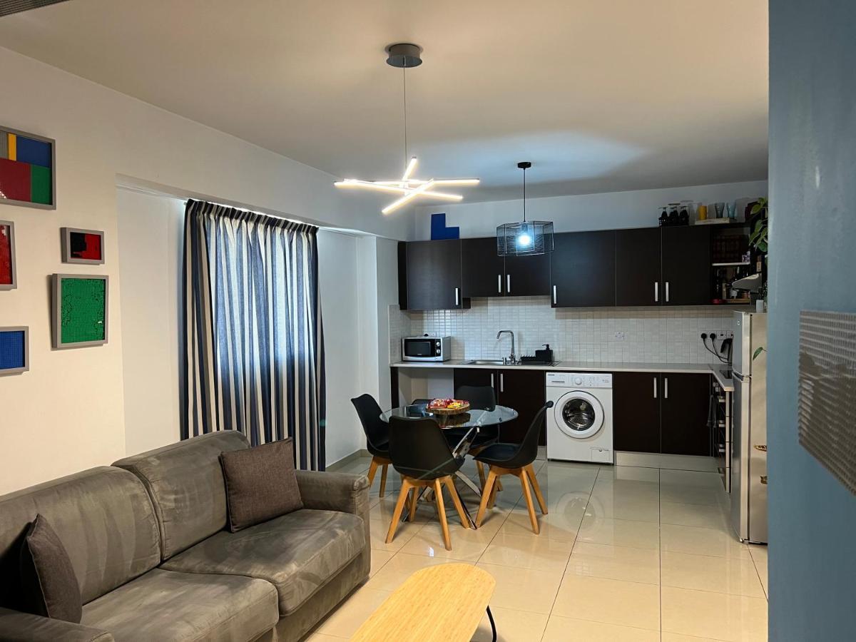 Apartment Fat Cow 103 *