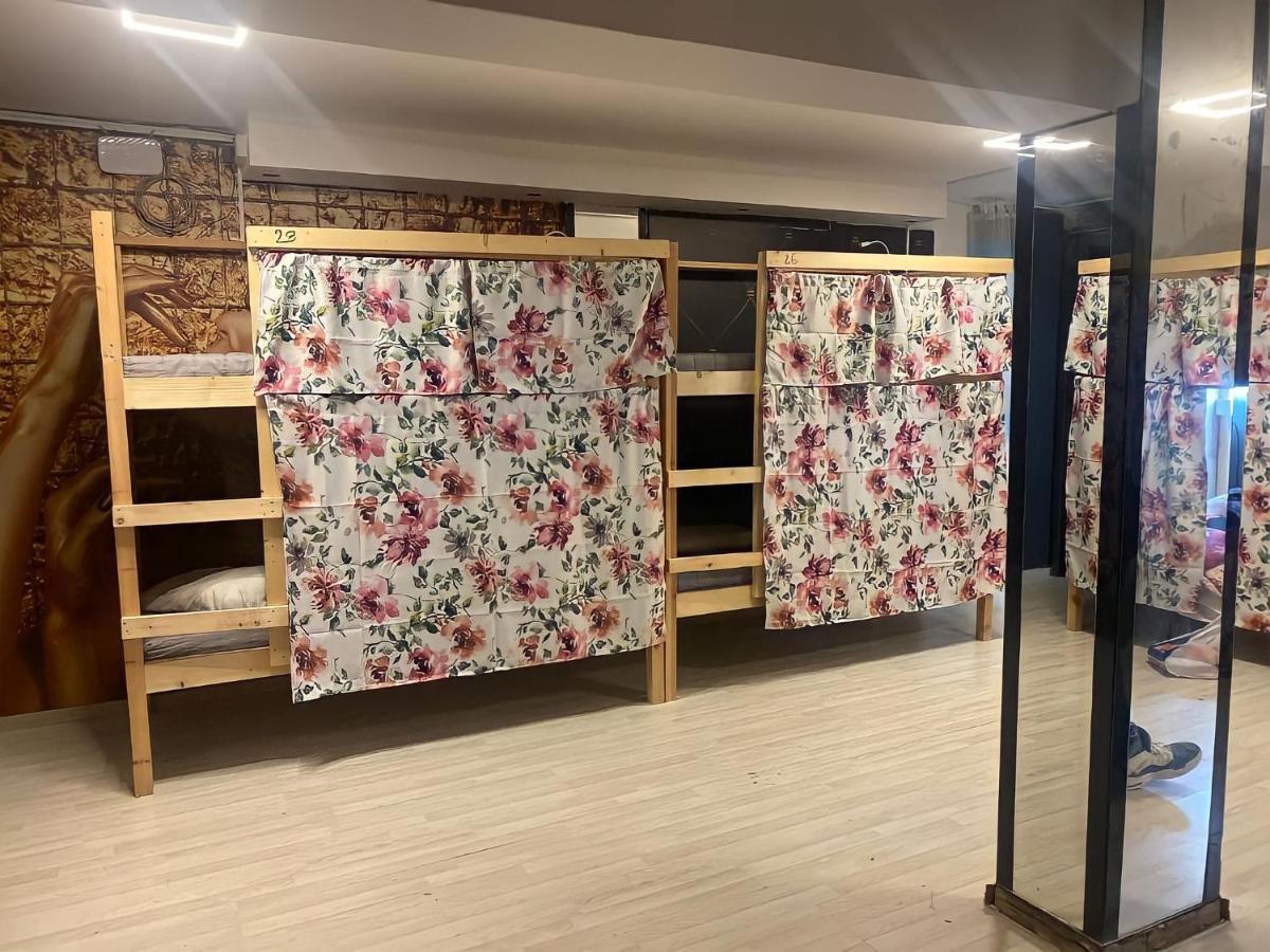 Hostel Unique 100 Meters From Larnaca