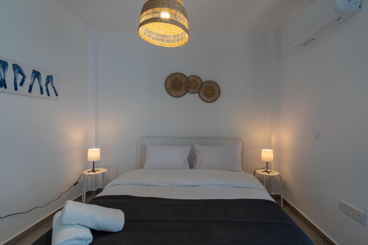 Apartment Odyssey - Captivating 2-bedroom Retreat In *