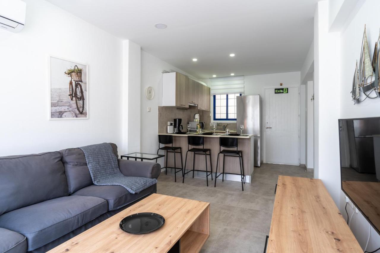 Apartment A Blissful 1-bedroom Voyage In *