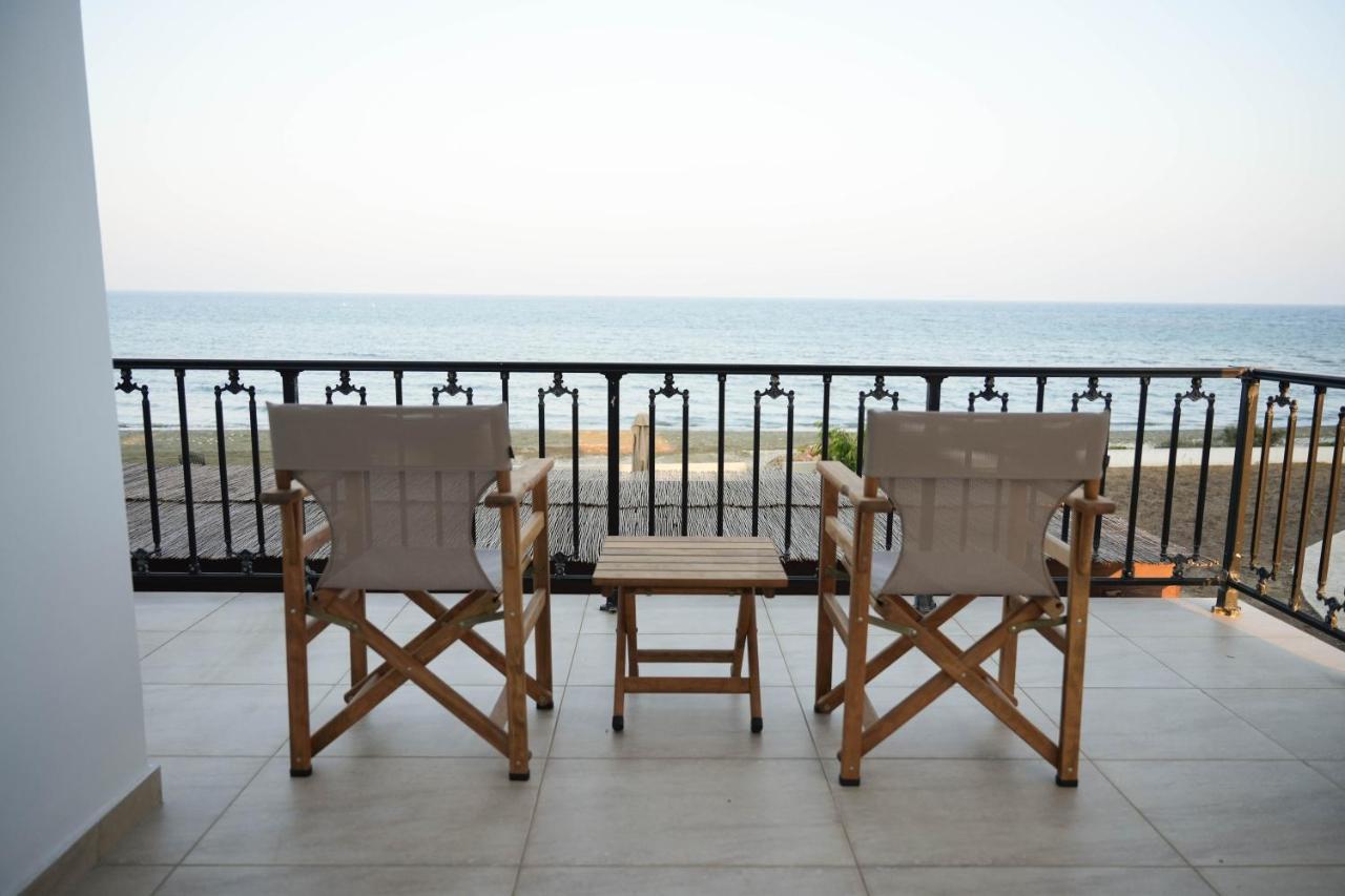Meneou By The Sea *