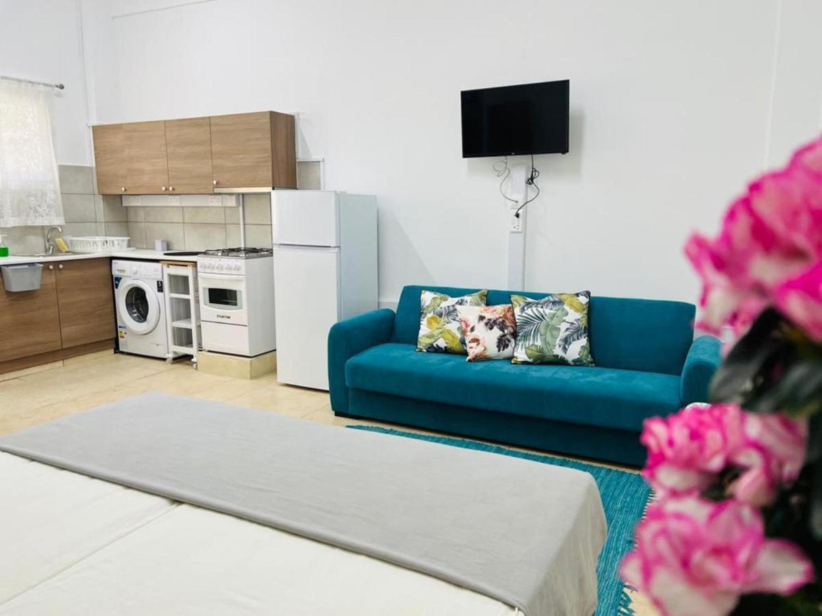 Apartment Impeccable Newly Renovated In