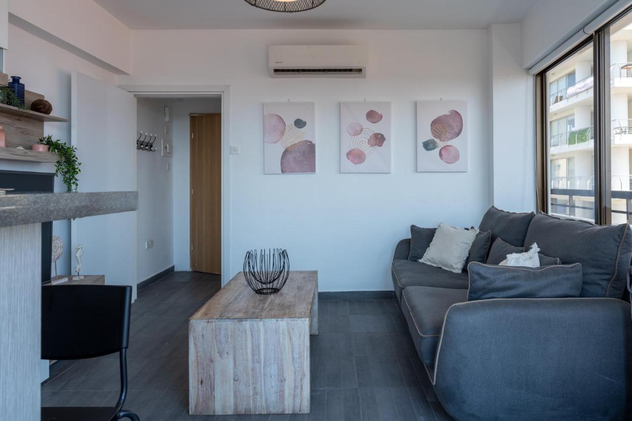 Apartment Fiesta 1-bedroom In *