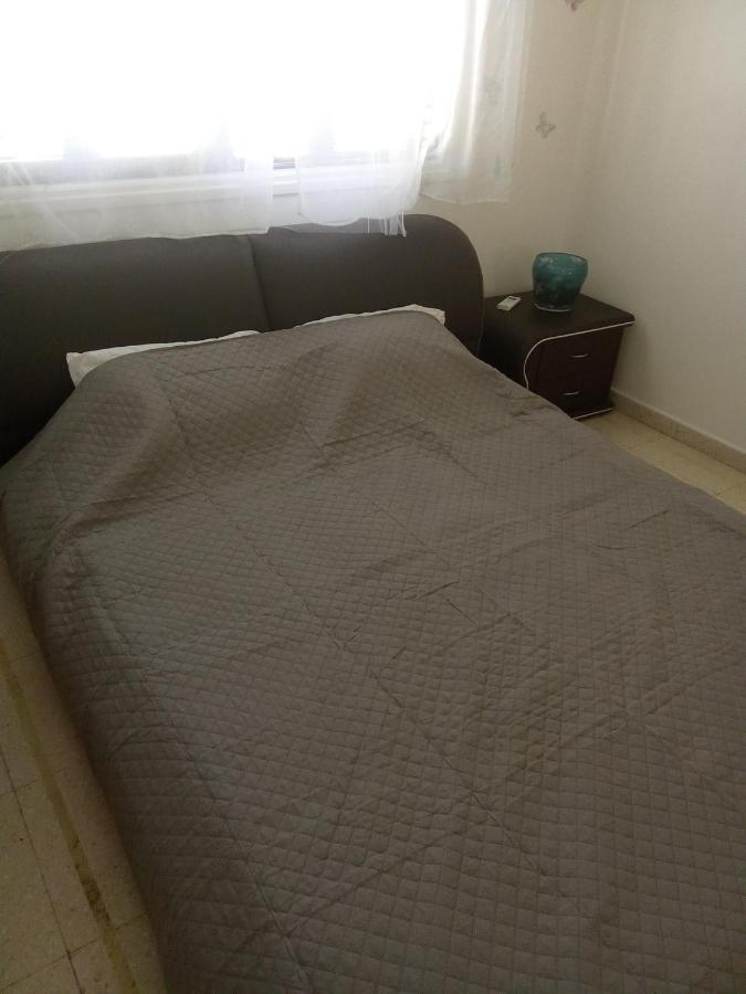 2 Bedroom In Makenzi Apartment Larnaca