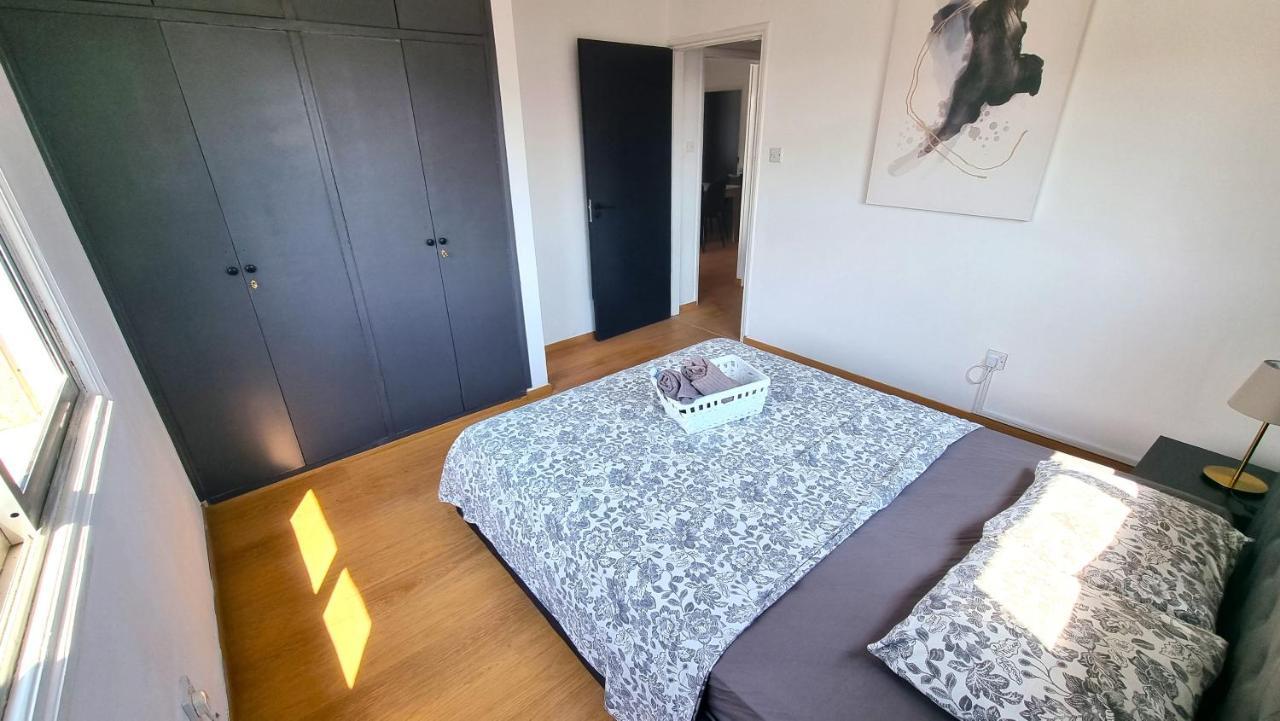 2 Apts - 12 Guests! Comfy And Unique Apt With 150mbit Internet Speed