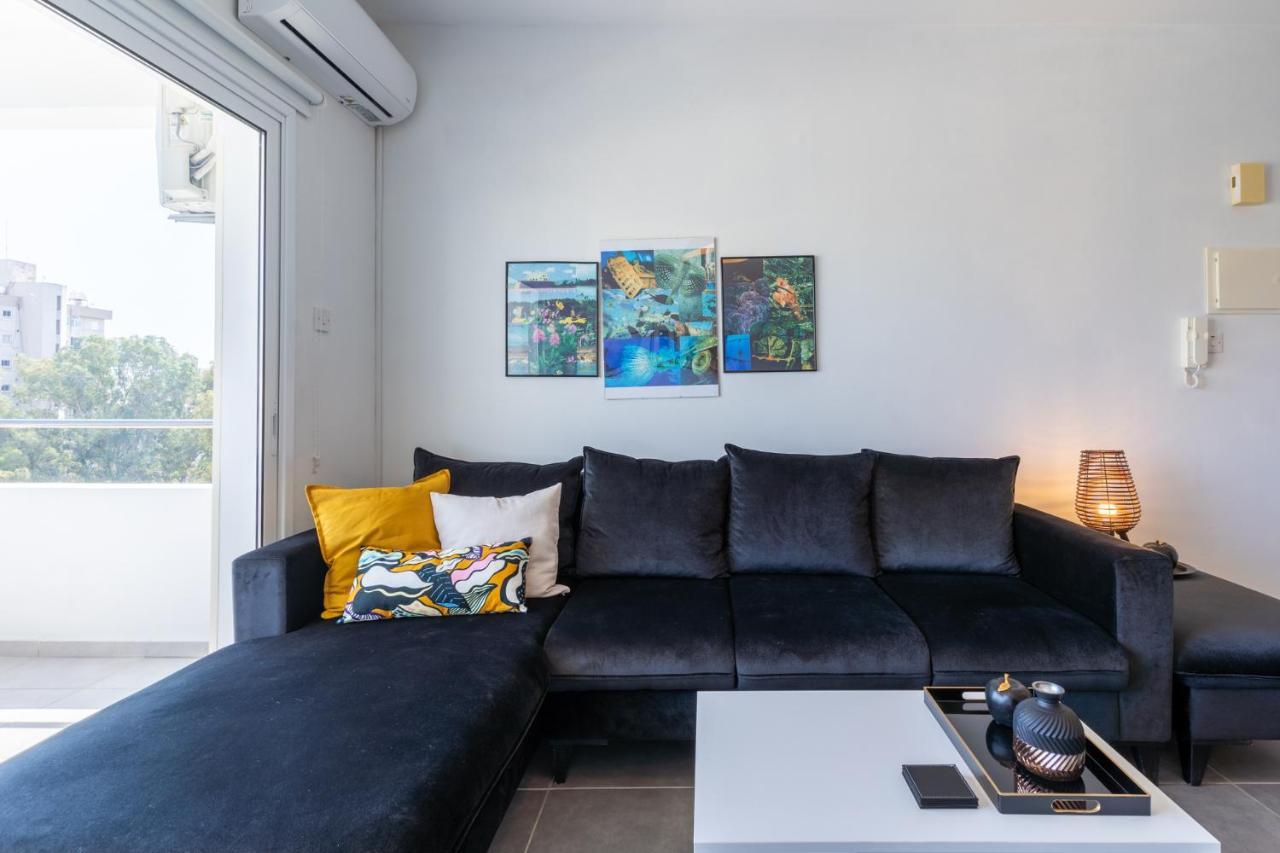 Diamond's 2-bedroom In Apartment