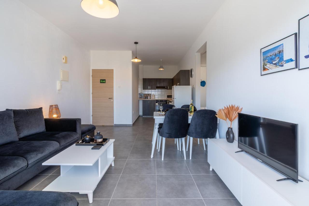 Diamond's 2-bedroom In Apartment *