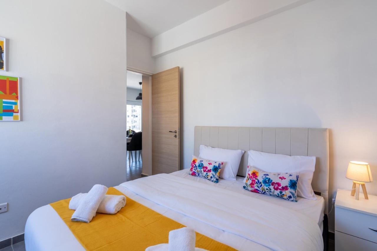 Diamond's 2-bedroom In Apartment *