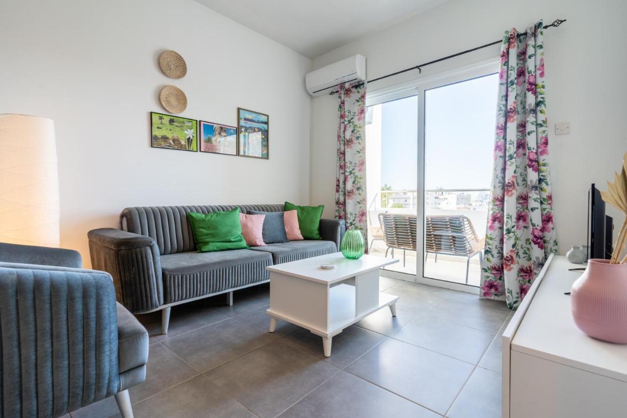 Emerald's 2-bedroom In Apartamento Lárnaca