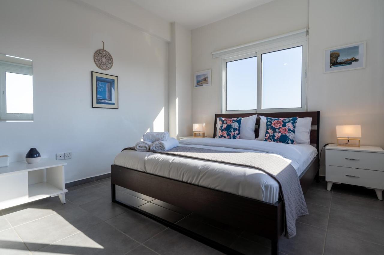 Emerald's 2-bedroom In Apartamento