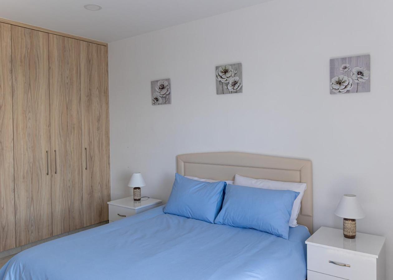 Beachhouse Apartment *
