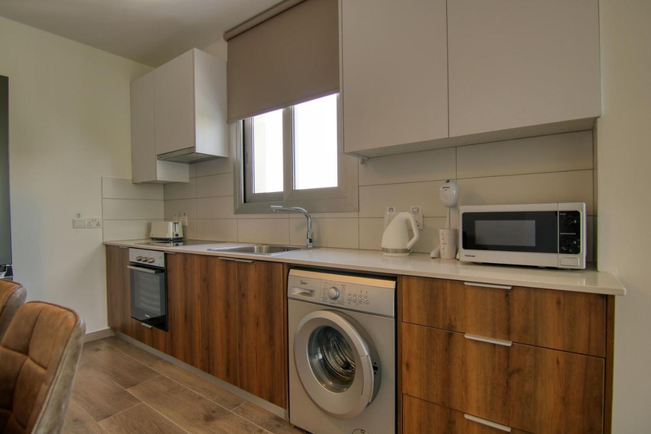 Phaedrus Living Coral Seabreeze Apartment *