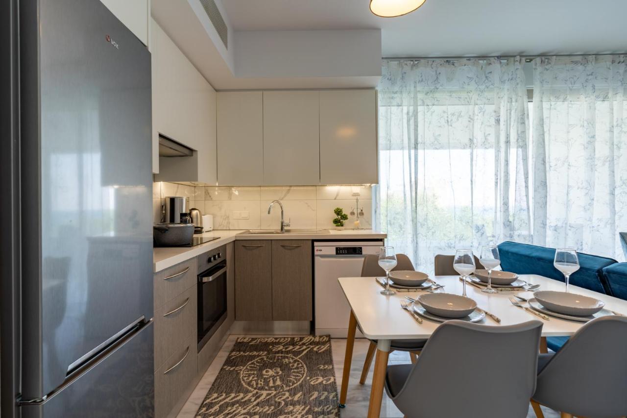 Starlet 1-bedroom In *