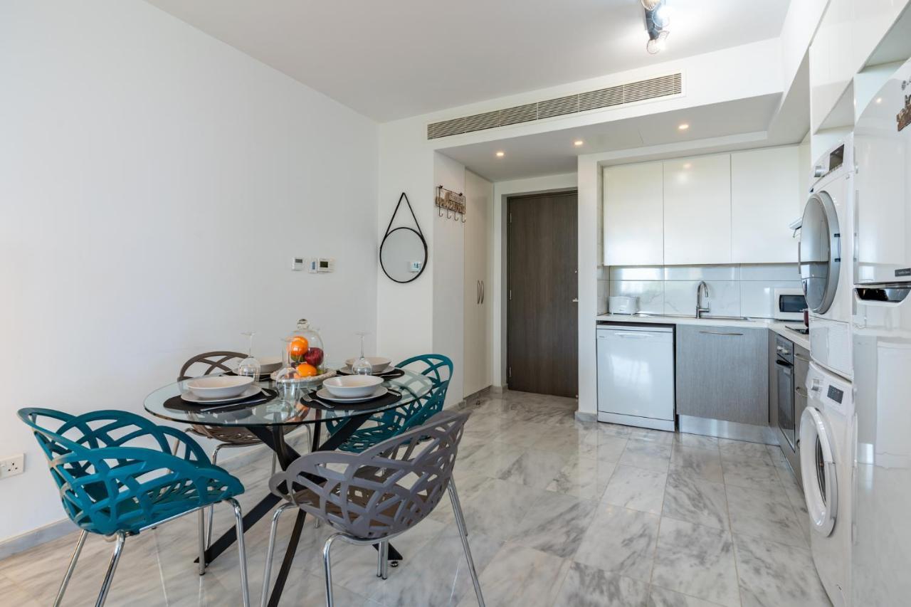 Grace 2-bedroom In Apartment *