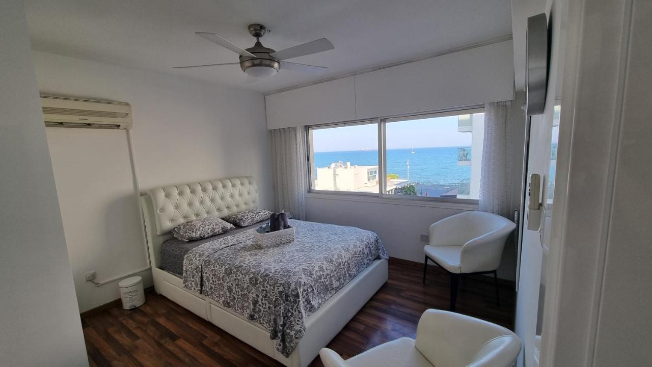 Stylish W/ Sea View + Pool + 200mbit * Larnaca