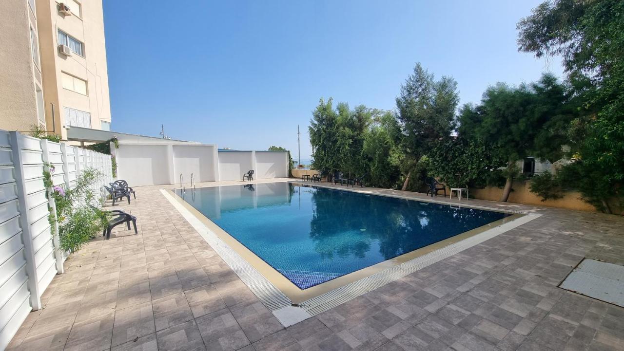 Stylish W/ Sea View + Pool + 200mbit