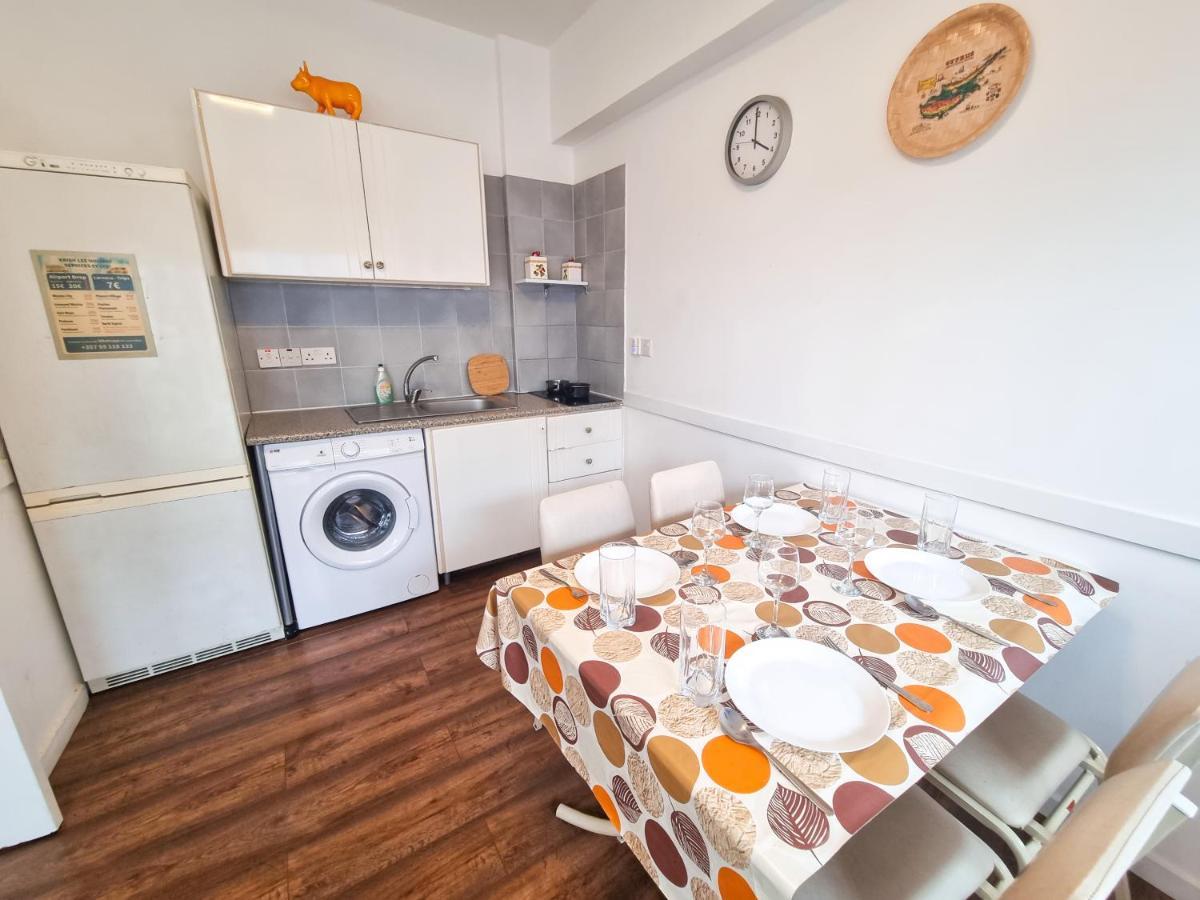 Garden Apartment *