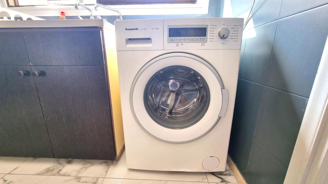 Cozy Apt, Near Airport With 100mbit Internet Apartment