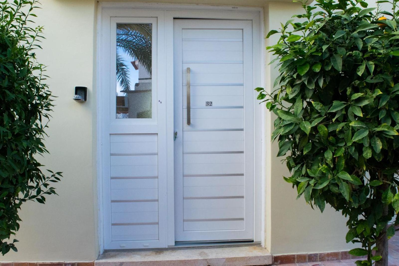 Merika Complex 1 Hou.32 Holiday home